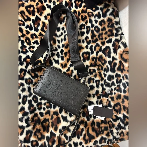 Ed Hardy Black and Red Embossed Crossbody Bag - Picture 2 of 5